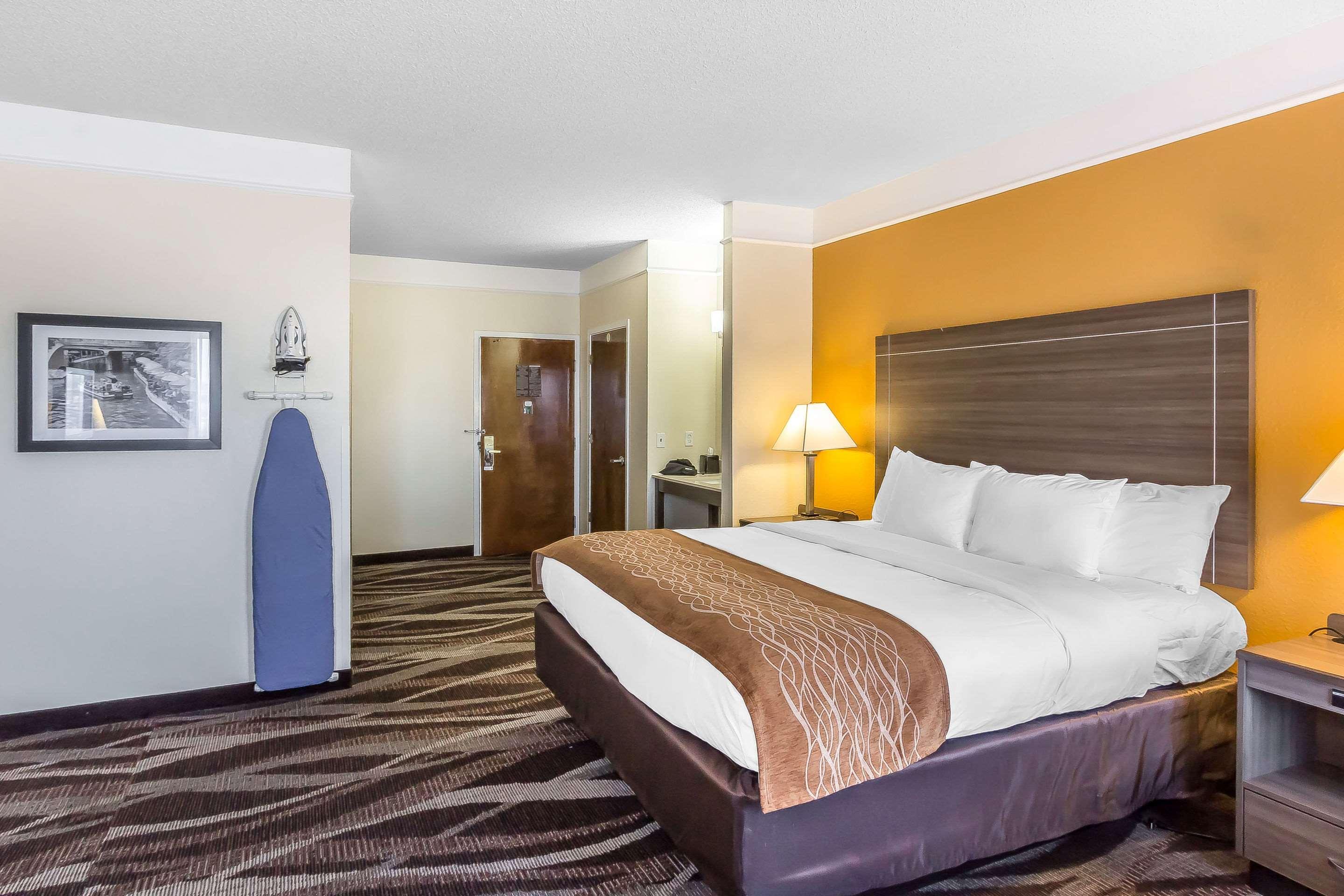 Comfort Inn Near Frost Bank Center San Antonio Exteriér fotografie